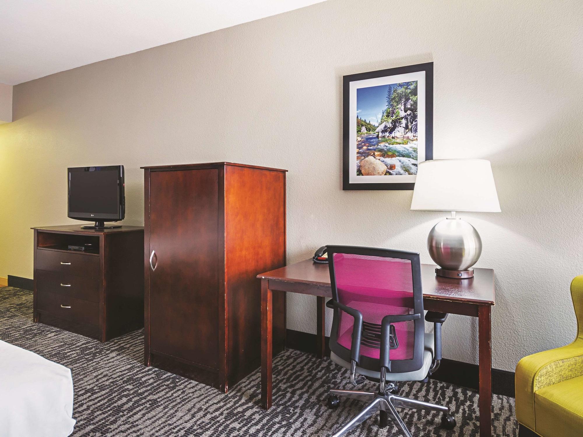 La Quinta By Wyndham Fresno Northwest Otel Dış mekan fotoğraf