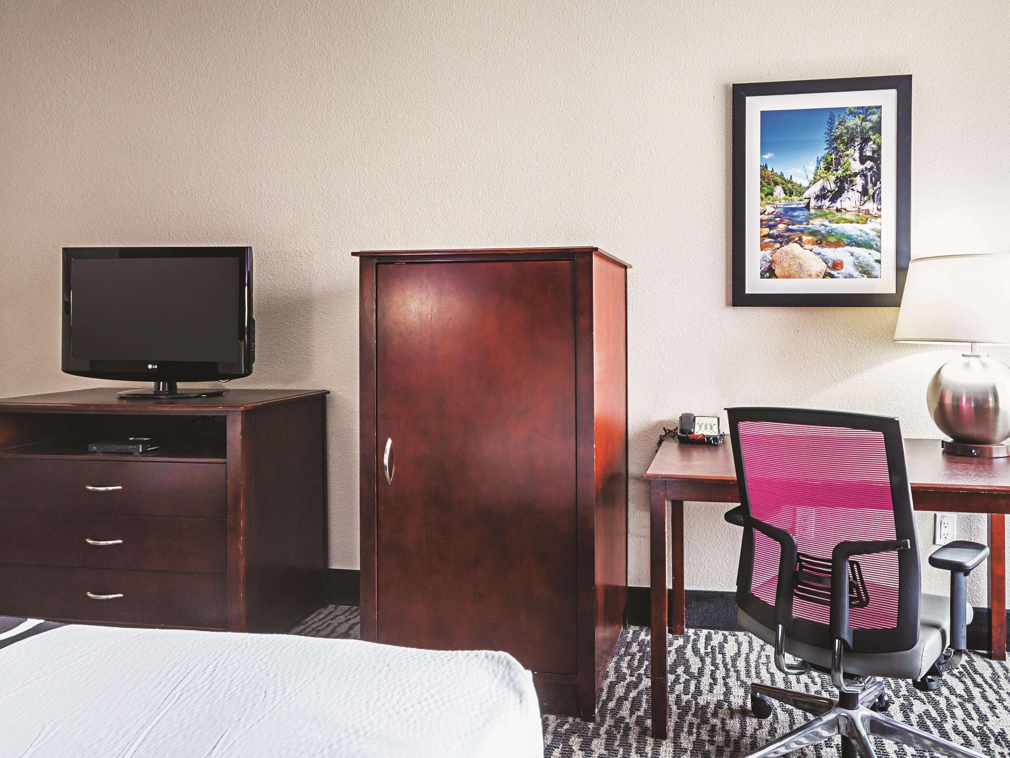 La Quinta By Wyndham Fresno Northwest Otel Dış mekan fotoğraf