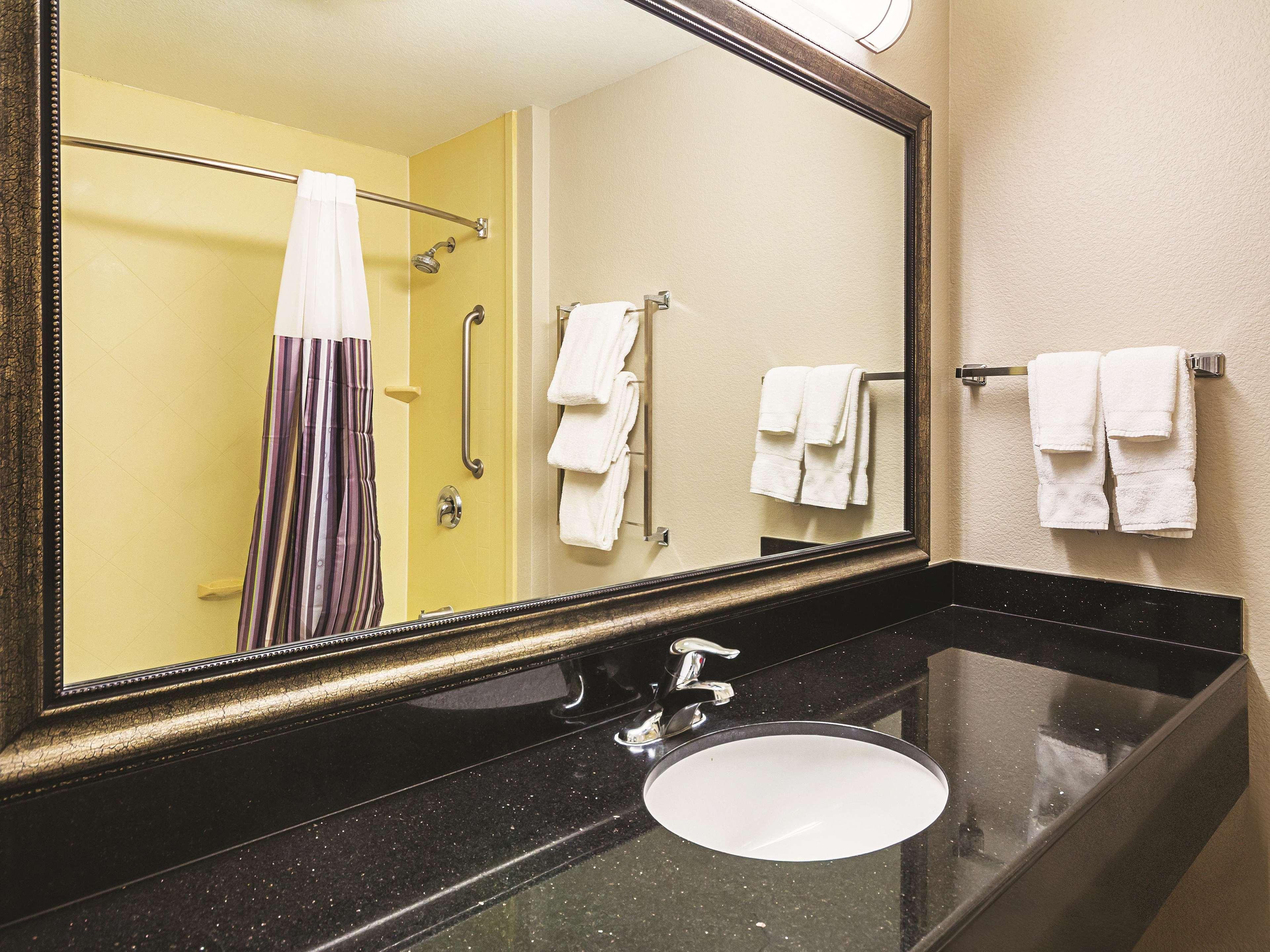 La Quinta By Wyndham Fresno Northwest Otel Dış mekan fotoğraf